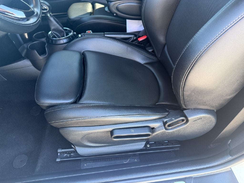 2017 MINI Cooper S Base