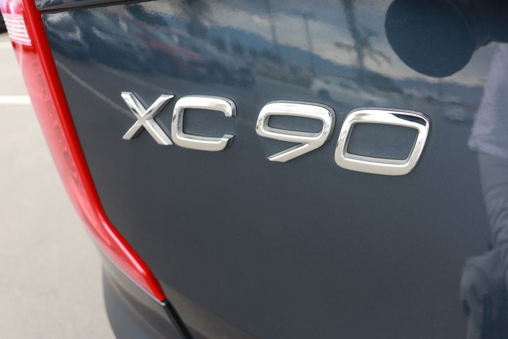 2023 Volvo XC90 B6 Plus 7-Seater