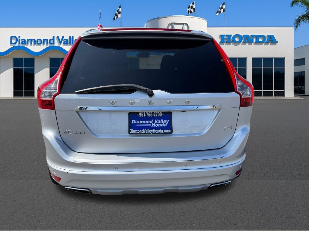2016 Volvo XC60 T5 Drive-E Premier