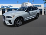2025 Volvo XC60 B5 AWD CORE Dark Theme