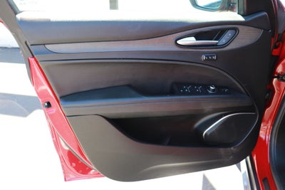 2023 Alfa Romeo Stelvio Ti AWD AWD