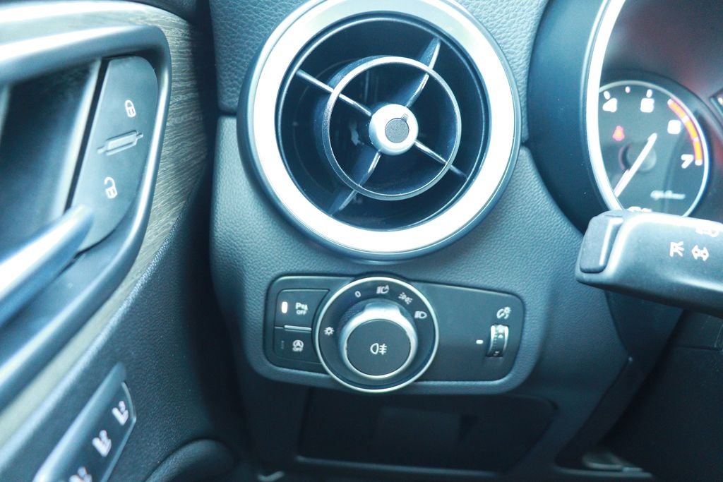 2023 Alfa Romeo Stelvio Ti AWD AWD