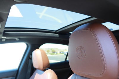2023 Alfa Romeo Stelvio Ti AWD AWD