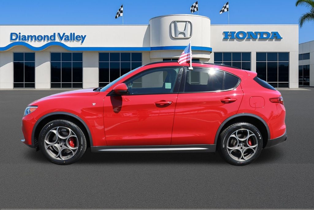 2023 Alfa Romeo Stelvio Ti AWD AWD
