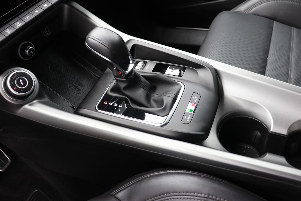 2024 Alfa Romeo Tonale VELOCE EAWD