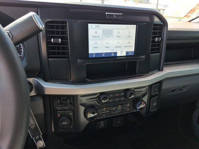 2025 Ford F-350 XL DRW