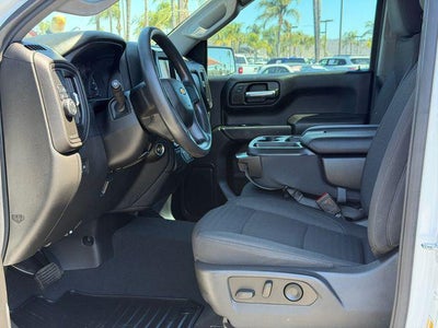 2023 Chevrolet Silverado Custom