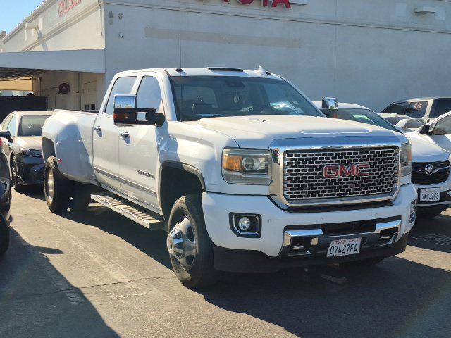 2016 GMC Sierra Denali