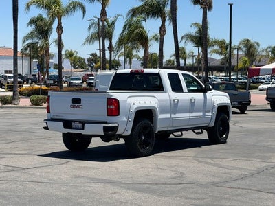 2017 GMC Sierra Base