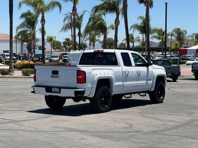 2017 GMC Sierra Base