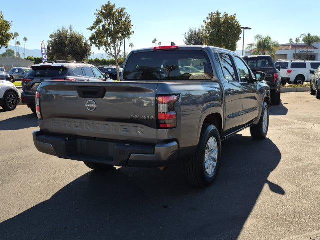 2023 Nissan Frontier SV