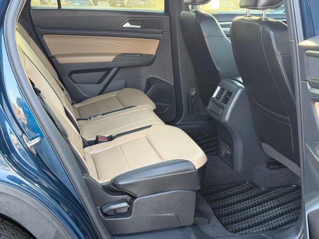 2022 Volkswagen Atlas Cross Sport 3.6L V6 SEL R-Line