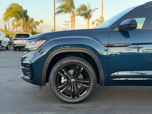 2022 Volkswagen Atlas Cross Sport 3.6L V6 SEL R-Line