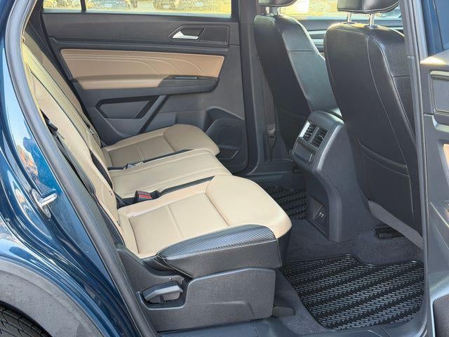 2022 Volkswagen Atlas Cross Sport 3.6L V6 SEL R-Line