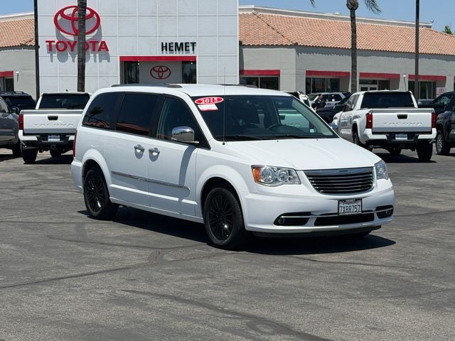 2015 Chrysler Town and Country Limited