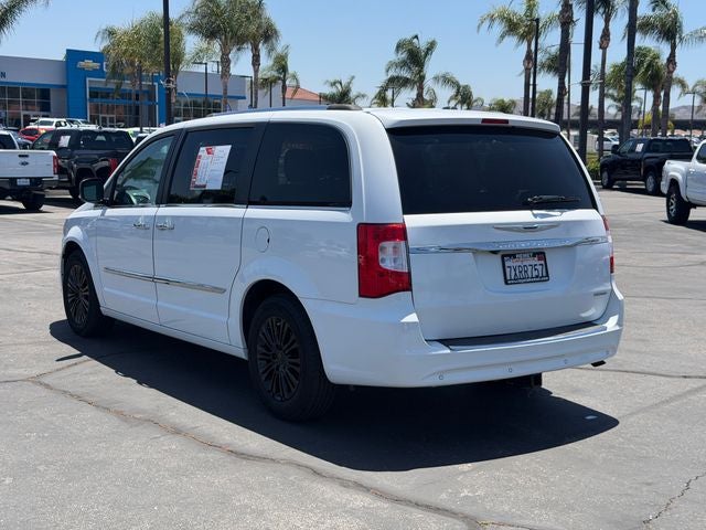 2015 Chrysler Town and Country Limited