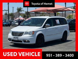 2015 Chrysler Town and Country Limited