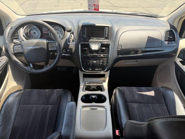 2015 Chrysler Town and Country Limited