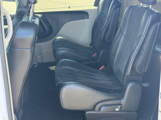 2015 Chrysler Town and Country Limited