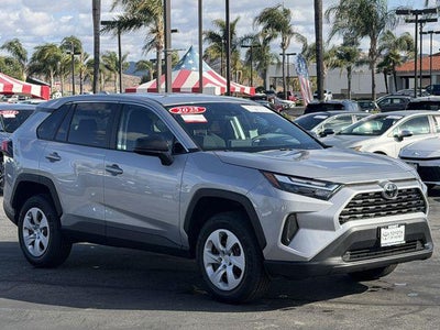 2025 Toyota RAV4 LE