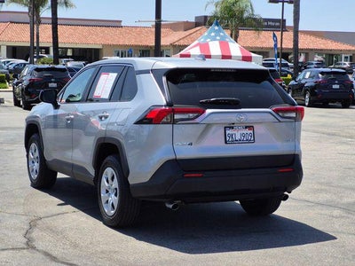 2025 Toyota RAV4 LE