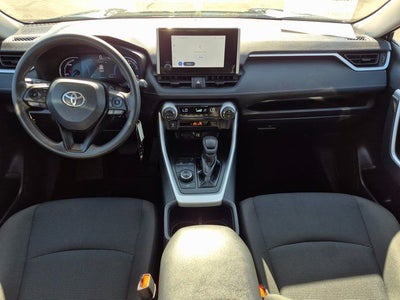 2025 Toyota RAV4 HYBRID LE