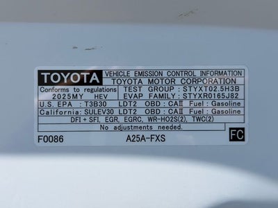 2025 Toyota RAV4 Hybrid XLE