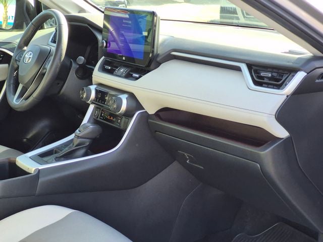 2023 Toyota RAV4 Limited