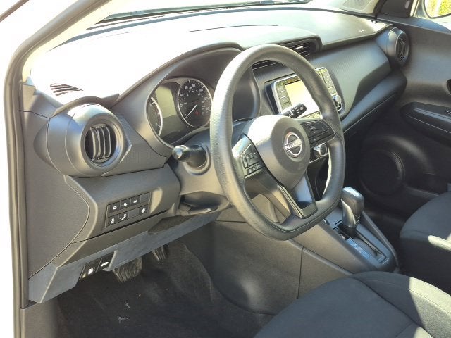 2023 Nissan Kicks S