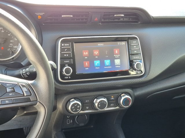 2023 Nissan Kicks S