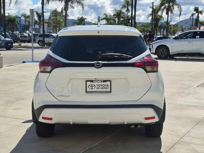 2023 Nissan Kicks S