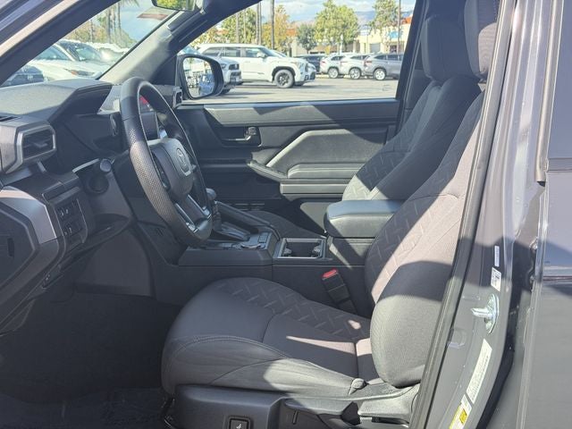 2025 Toyota TACOMA SR5 SR5