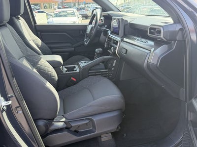 2025 Toyota TACOMA SR5 SR5
