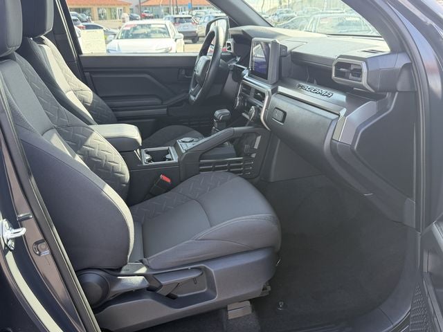 2025 Toyota TACOMA SR5 SR5
