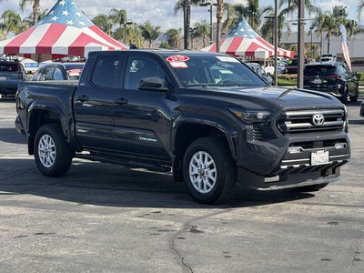 2025 Toyota TACOMA SR5 SR5