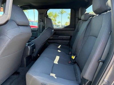 2025 Toyota TACOMA SR5 SR5