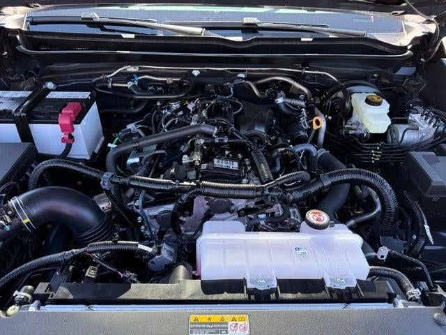 2025 Toyota TACOMA SR5 SR5