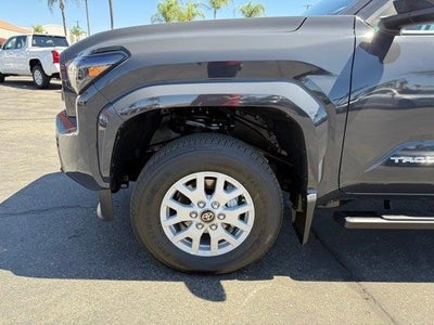 2025 Toyota TACOMA SR5 SR5