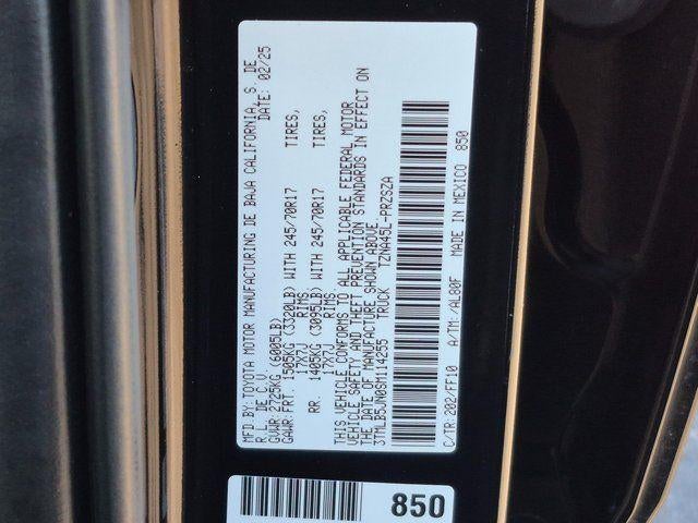 2025 Toyota TACOMA SR5 SR5