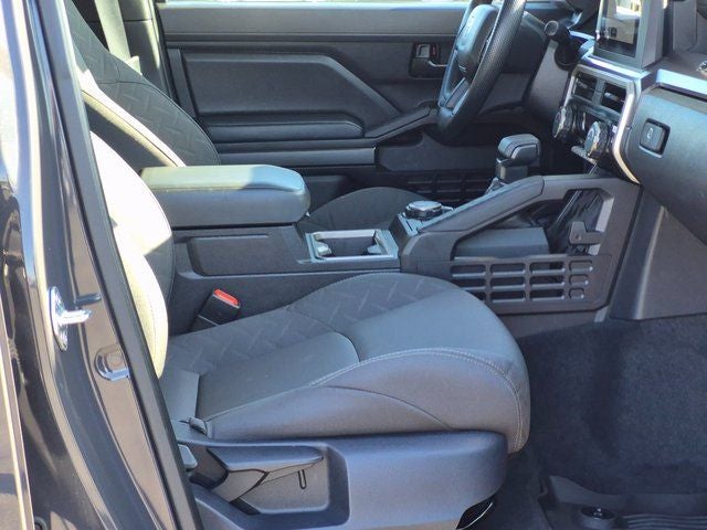 2025 Toyota TACOMA SR5 SR5