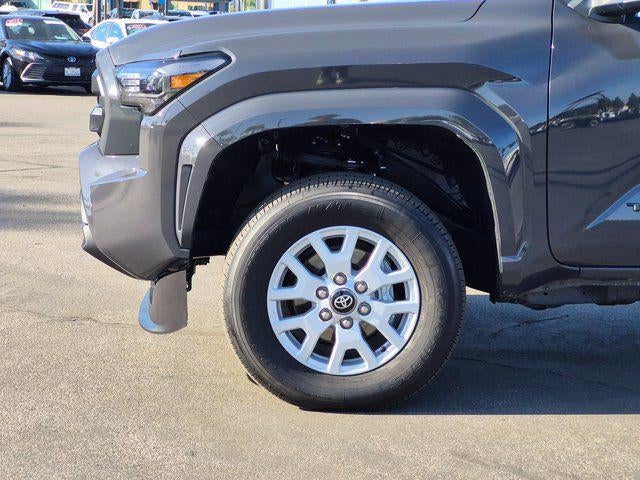 2025 Toyota TACOMA SR5 SR5