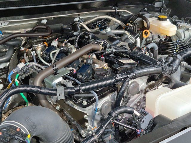 2025 Toyota TACOMA SR5 SR5