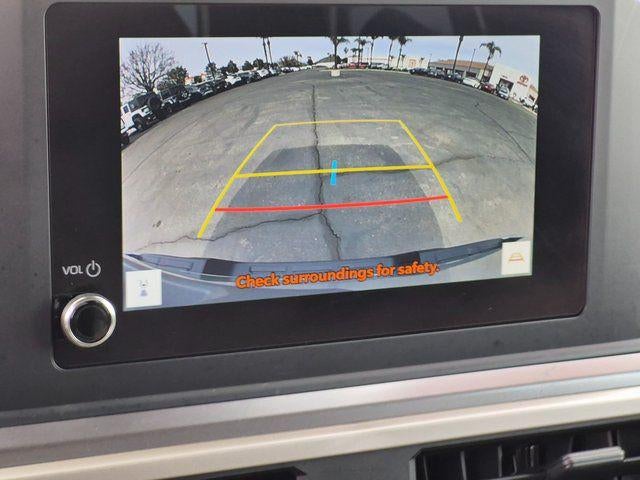 2025 Toyota TACOMA SR5 SR5