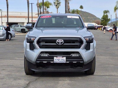 2025 Toyota TACOMA SR5 SR5