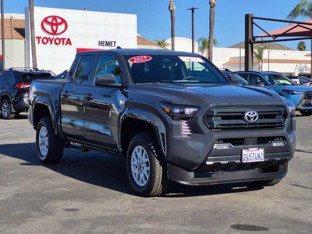 2025 Toyota TACOMA SR5 SR5