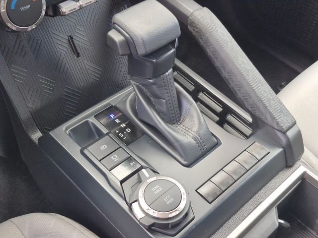 2025 Toyota TACOMA SR5 SR5