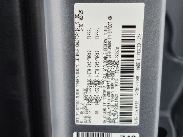 2025 Toyota TACOMA SR5 SR5