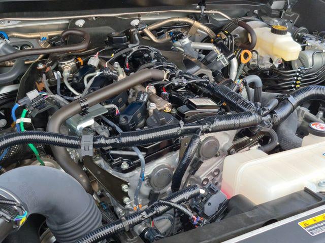 2025 Toyota TACOMA SR5 SR5