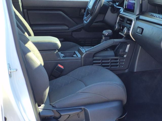 2025 Toyota TACOMA SR SR