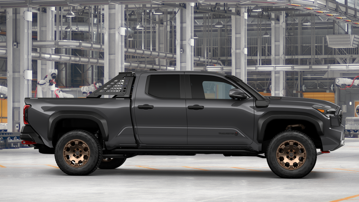 2026 Toyota Tacoma i-FORCE MAX Trailhunter